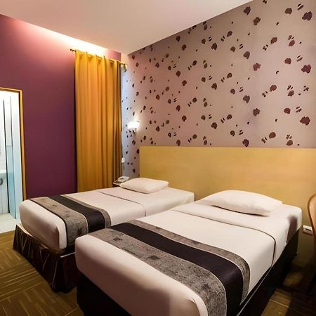 Mine Home Hotel By Sovia Bandung Exterior foto